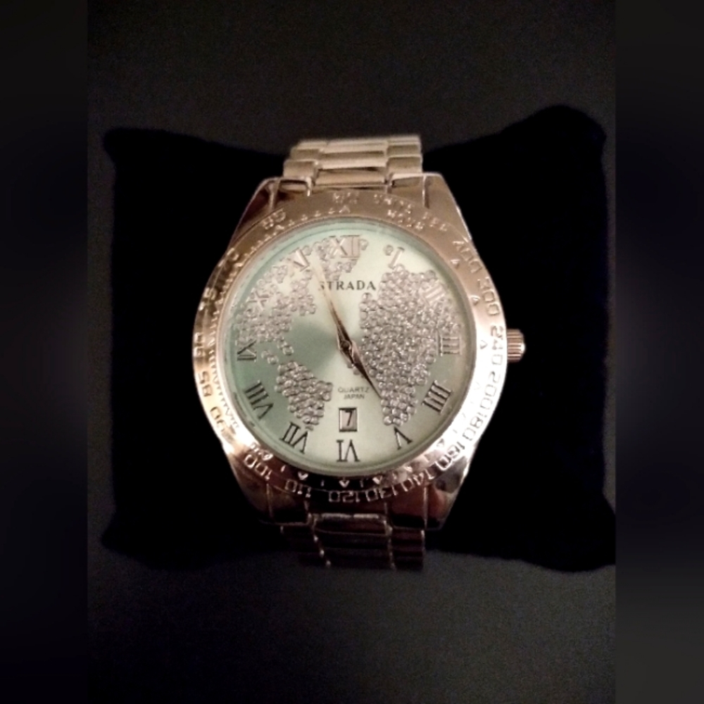 New Strada Men's Watch Crystal Global Map on Blue Face Stainless Steel